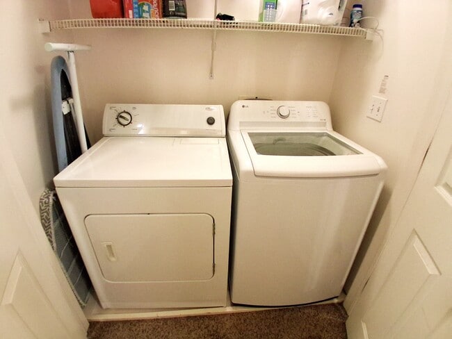 Building Photo - 345 Belmont Pl