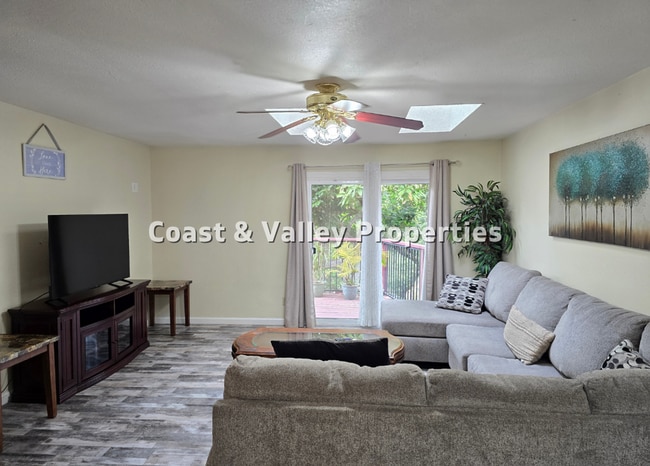 Building Photo - Beautiful Home in North Monterey County fo...
