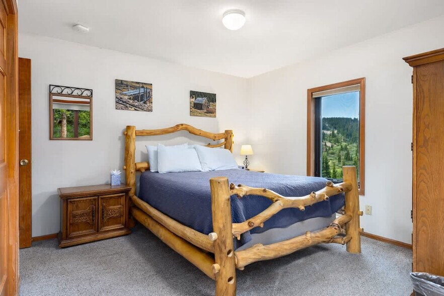 Building Photo - 103 Carroll Ln