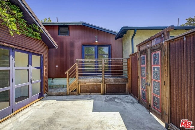 Building Photo - 1012 Coronado Ter