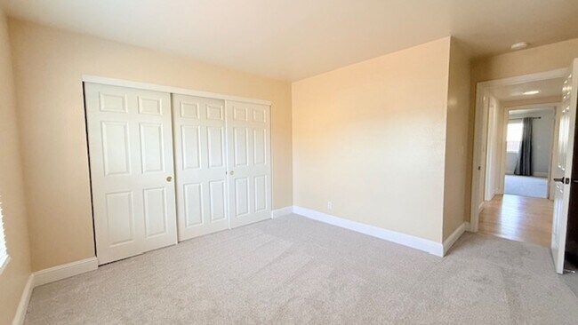 Building Photo - Charming and Move-in Ready, 4BD/2BA, Single-Story Home in Twin Creeks South Estates, San Ramon- A...
