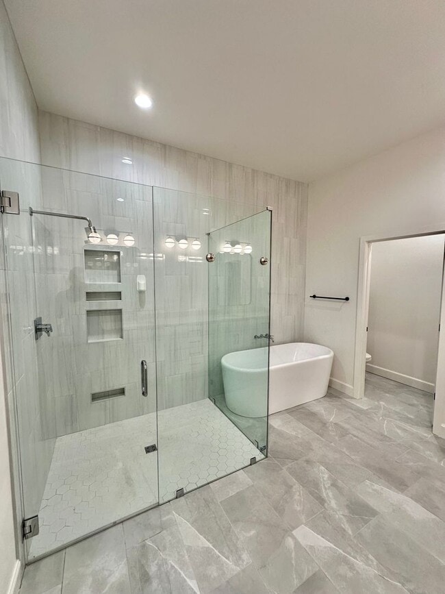 Building Photo - Refined Living in Preston Manor | Stunning 4/3/2 With Elevated Finishes