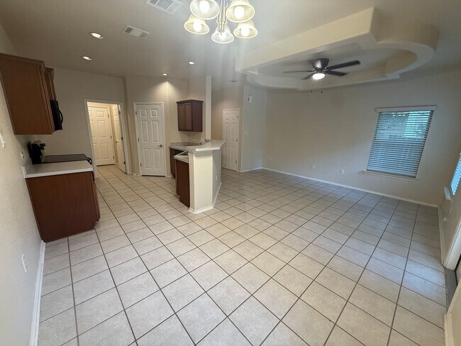 Building Photo - 3-Bedroom Home Near Downtown San Antonio | Pets Considered + Section 8 Welcome