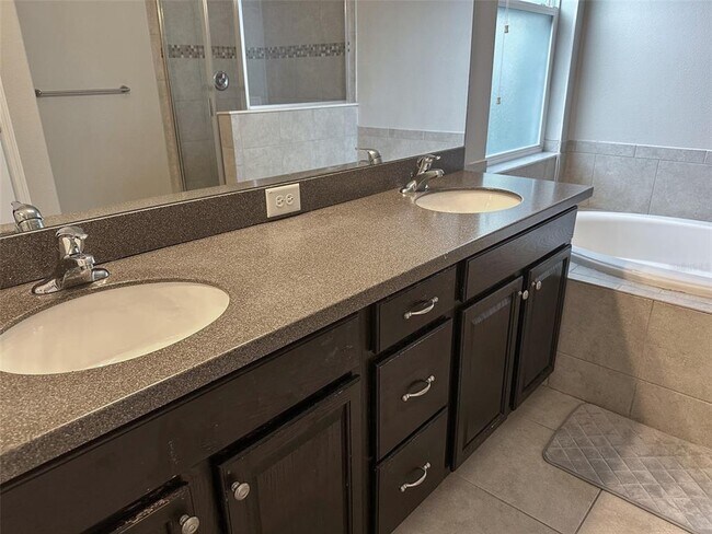 Building Photo - 21529 Southern Charm Dr