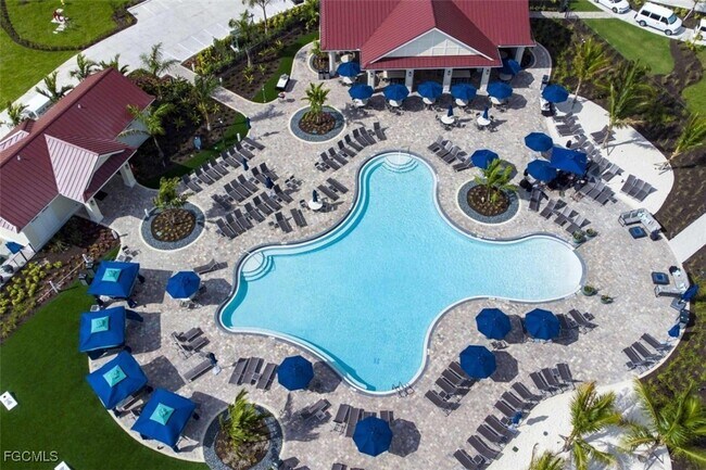 Building Photo - 3983 E Hampton Cir