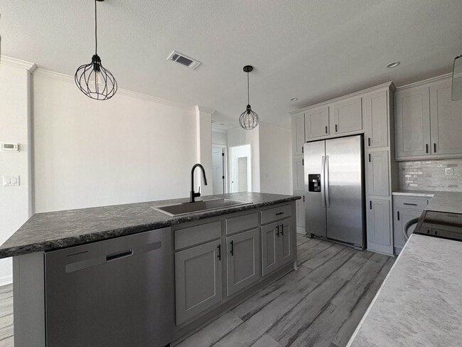 Building Photo - 1025 Morgan Jones Dr