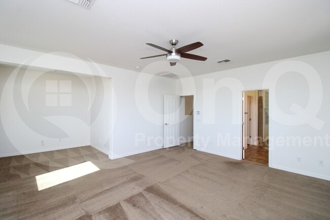 Building Photo - 3929 E Tonto Pl