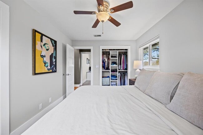 Building Photo - 1807 Ohlen Rd