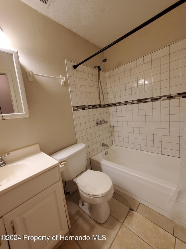 Building Photo - 27334 Dale Ave