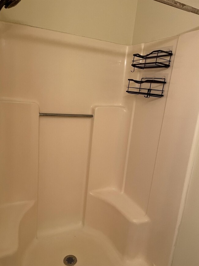 Building Photo - 152 Harvest Dr