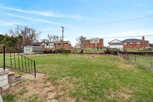 Building Photo - 7711 Brocton Ct