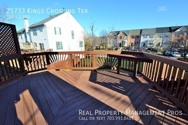 Building Photo - 21733 Kings Crossing Terrace