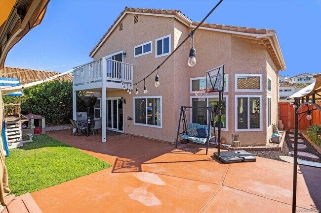 Building Photo - 3718 Via Las Villas