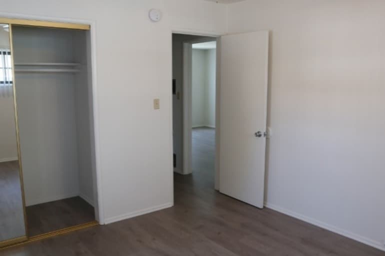 Bedroom - 4941 Whitsett Ave