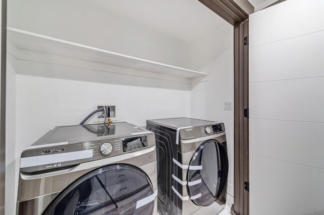 Building Photo - 2968 W Willow Bend