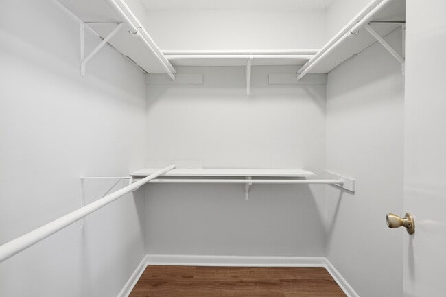 Building Photo - 120 Dyer St