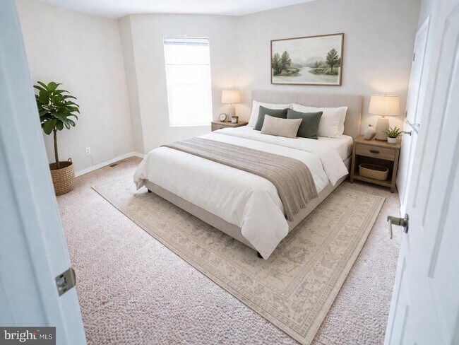 Building Photo - 1745 N 60th St