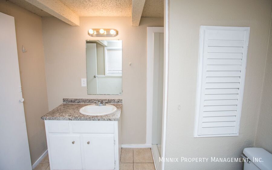 Building Photo - 1910 28th St