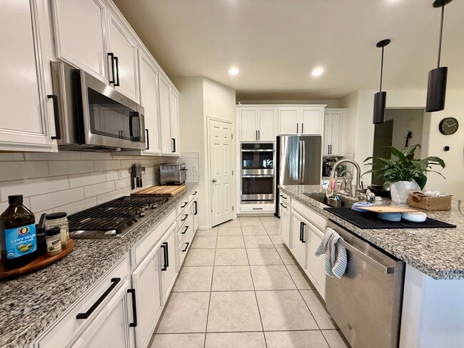 Building Photo - COMING SOON! Single-Story Gem in Gated Community with Stunning Backyard w/ Firepit