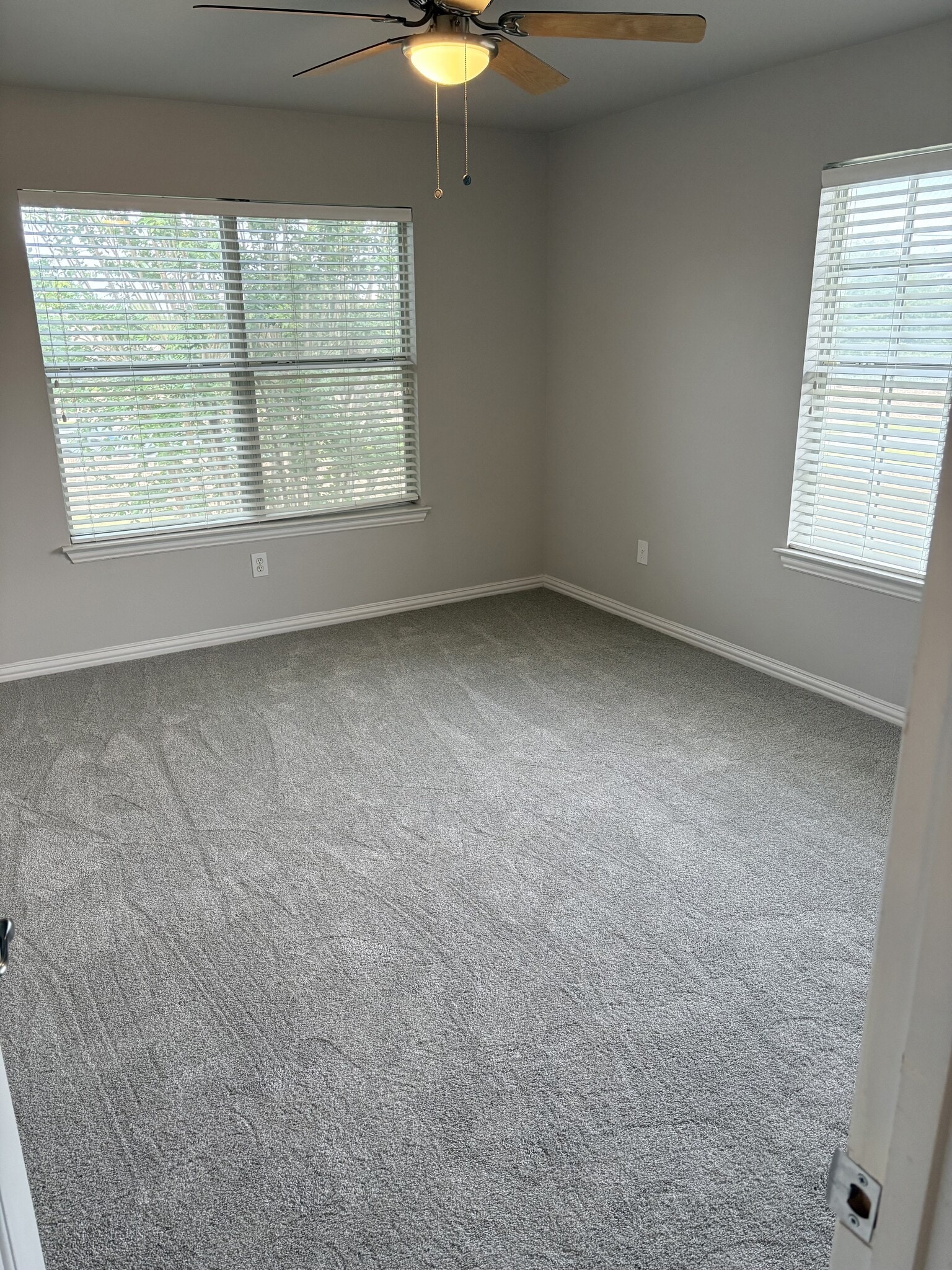 Building Photo - 9836 Cambria Court