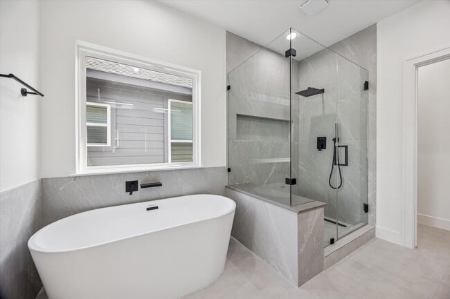 Building Photo - 3719 Lydia St