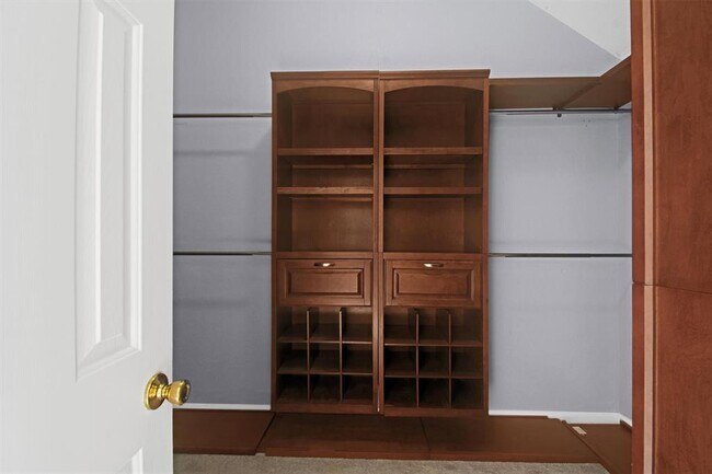 Building Photo - 3300 Winding Shore Ln