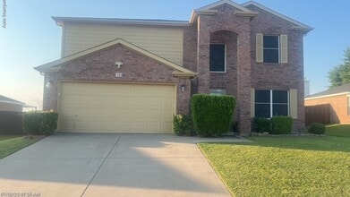Building Photo - 1308 Dundee Dr