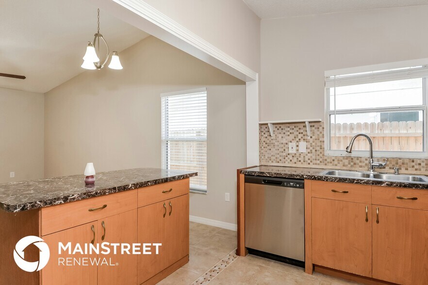 Building Photo - 4938 GEORGE