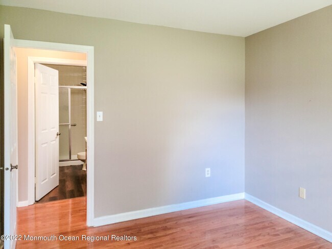 Building Photo - 2D Aaron Burr Ct