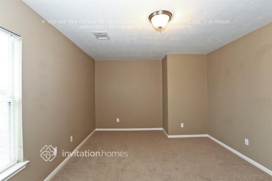 Building Photo - 17043 Sperry Landing Dr