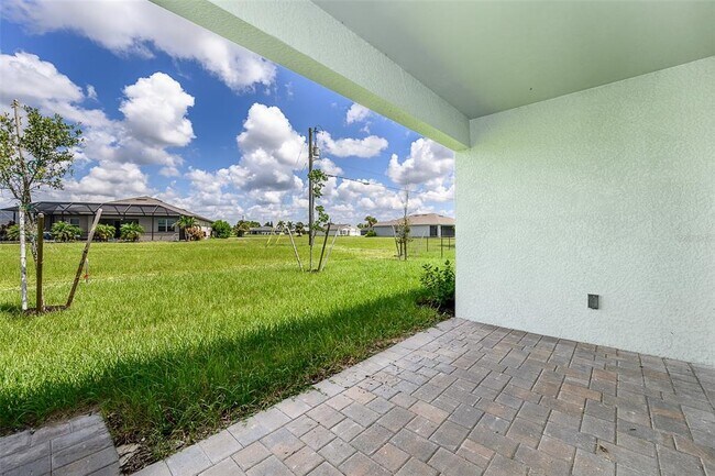 Building Photo - 25110 Alcazar Dr