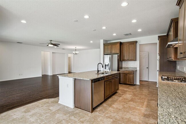 Building Photo - 4215 Tatum Lp