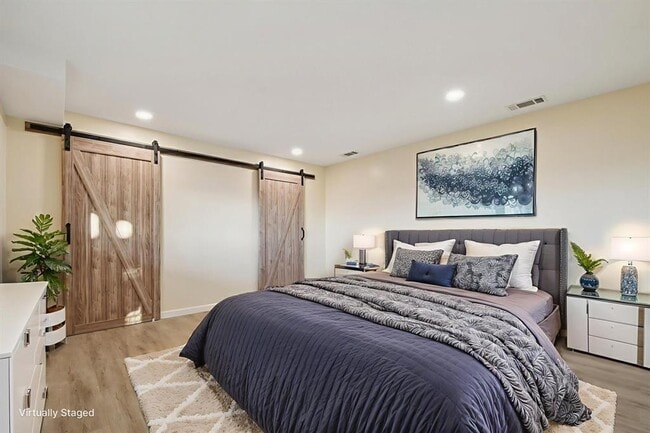 Building Photo - 21009 Fawn Ridge Dr