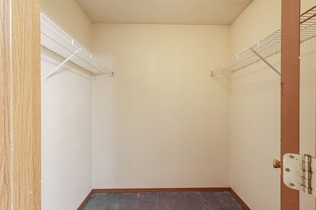 Building Photo - 6805 Jericho Ln SW