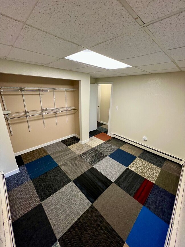 Building Photo - Home for rent in North Pole / 1-Car Garage...