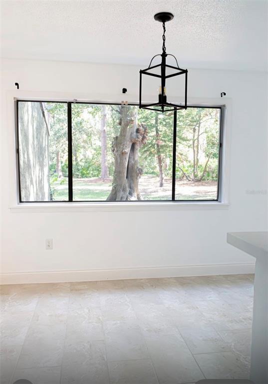 Building Photo - 5877 Windhover Dr