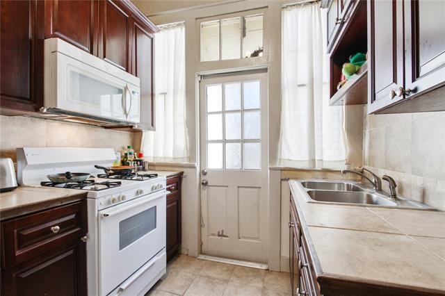 Building Photo - 428 Cherokee St