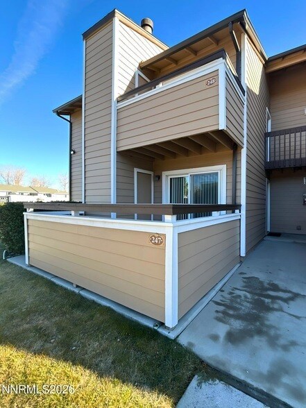 Building Photo - 555 E Patriot Blvd