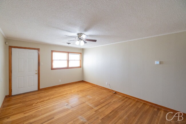 Building Photo - For Lease