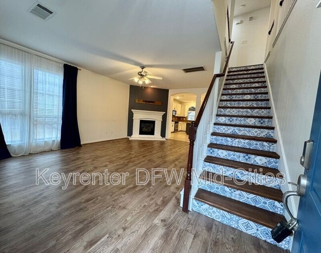 Building Photo - 3119 Juneau Dr