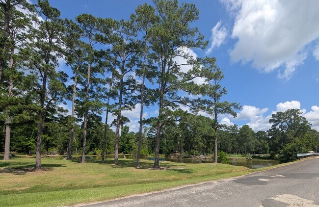 Building Photo - 1274 Cardinal Ln