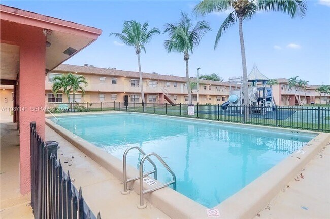 Building Photo - 101 NE 41st St