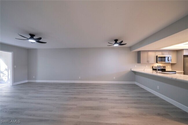 Building Photo - 17456 Woodland Trace Dr