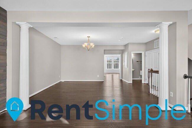 Building Photo - 7485 Brunson Cir