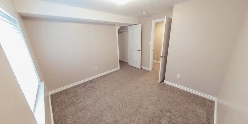 Building Photo - 601 W Canteloupe Ct