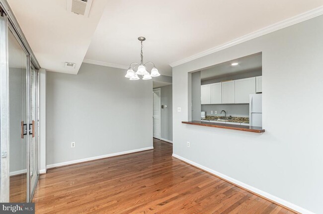 Building Photo - 12703 Dara Dr
