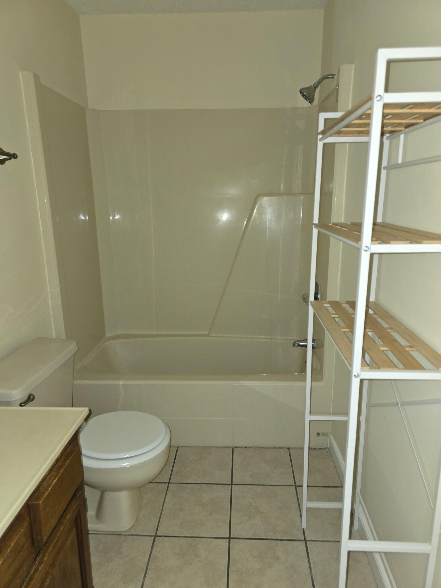 Building Photo - 106 Car Mol Dr