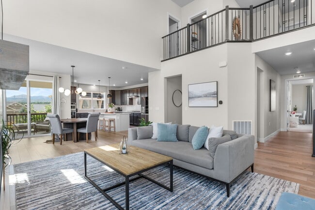 Building Photo - 6625 S Lee St