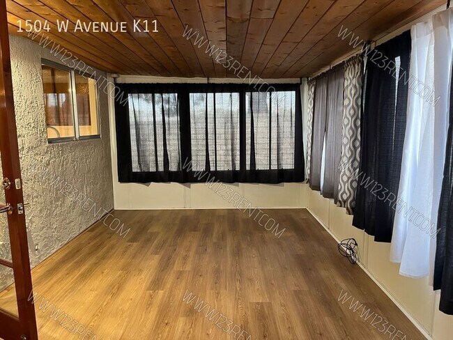 Building Photo - 1504 W Ave K11