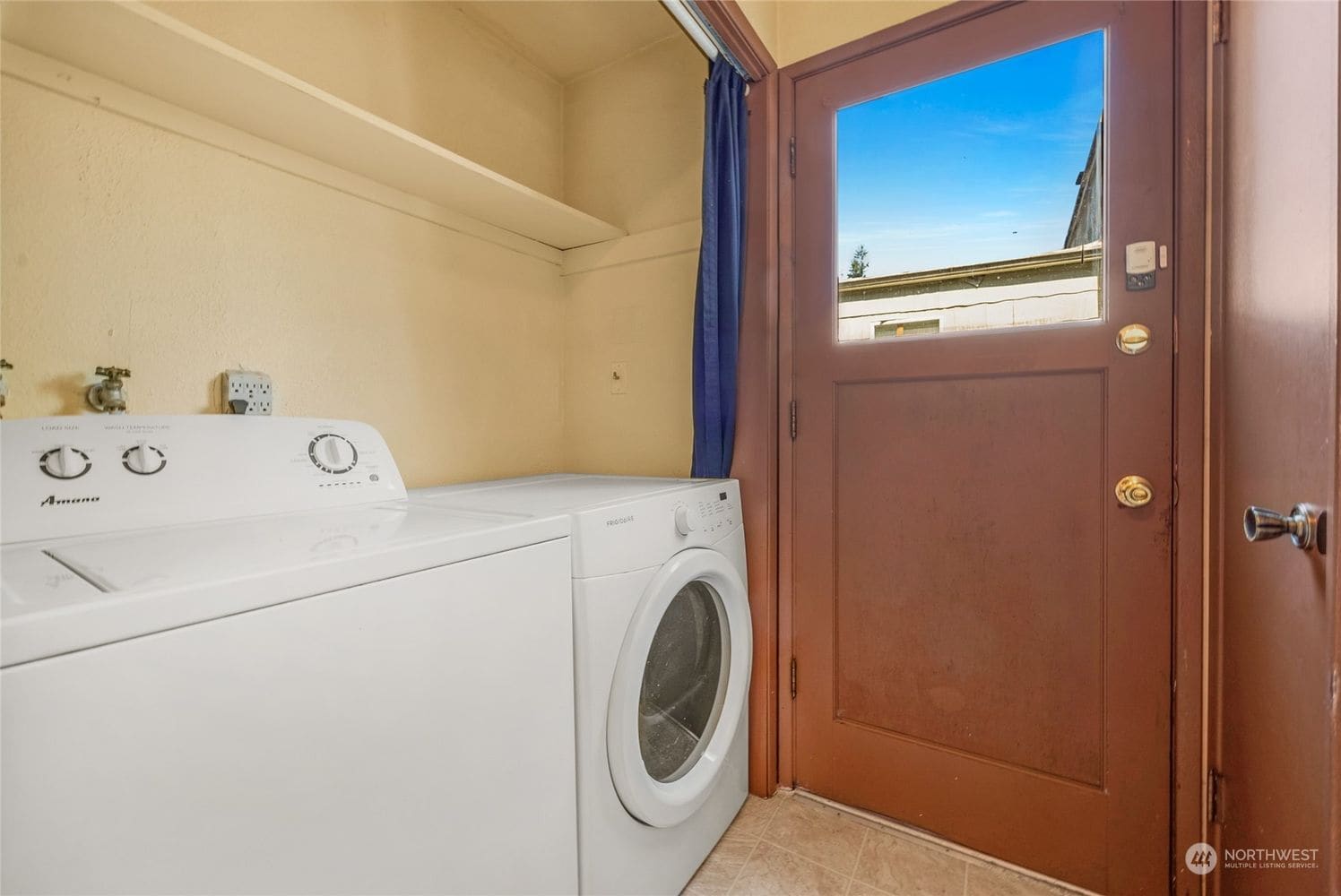 Building Photo - 22024 76th Ave W